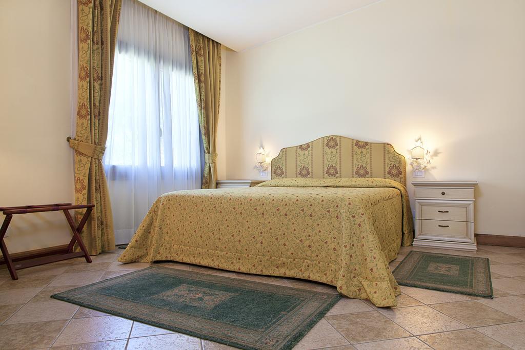 St. Andrew'S Garden Rome Bagian luar foto