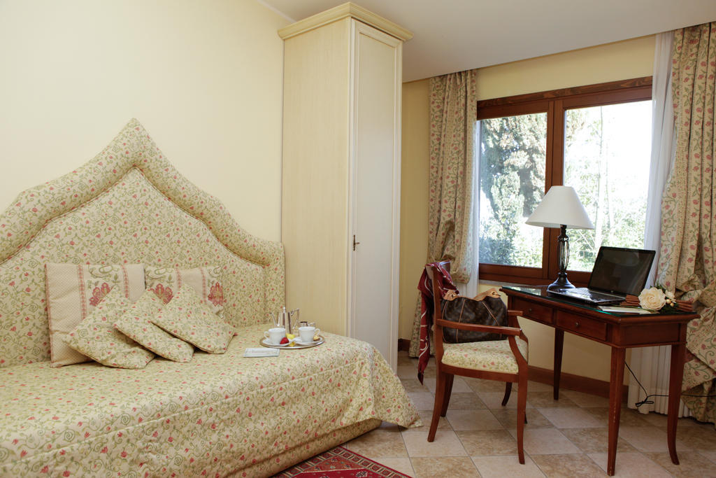 St. Andrew'S Garden Rome Bagian luar foto